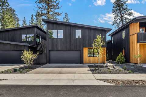 529 W Canopy Way, Sisters, OR 97759