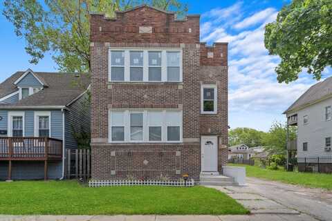 8837 S Wallace Street, Chicago, IL 60620