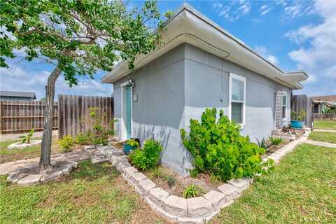 134 N Alister Street, Port Aransas, TX 78373