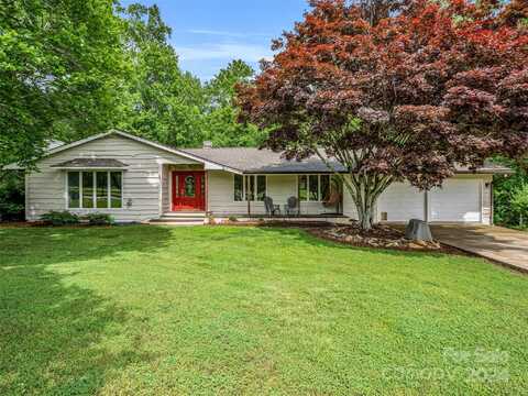 3125 Hunting Country Road, Tryon, NC 28782