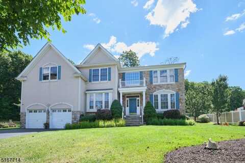 4 Red Maple Ln, Mount Olive Twp., NJ 07836