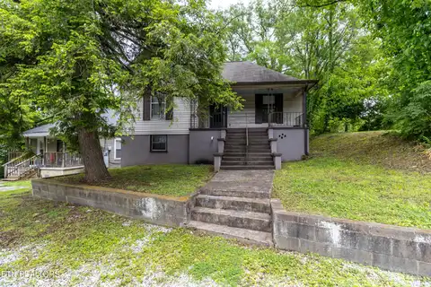 2418 Selma Ave, Knoxville, TN 37915