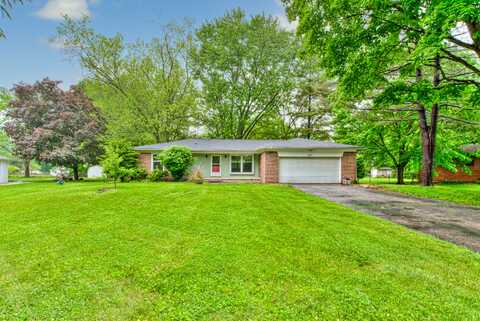 8104 Folkstone Road, Indianapolis, IN 46268