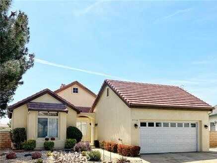 11164 Country Club Drive, Apple Valley, CA 92308