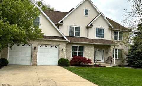 9251 Patterson Lane, Olmsted Falls, OH 44138