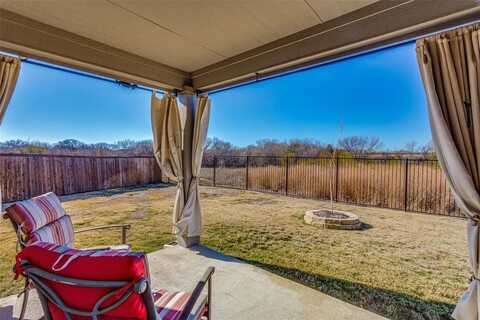8701 Rock Hibiscus Drive, Fort Worth, TX 76131