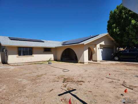 1370 S 42 DR, Yuma, AZ 85364