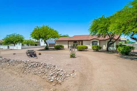 694 S MOUNTAIN VIEW Road, Apache Junction, AZ 85119