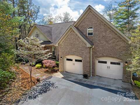 986 Salola Lane, Brevard, NC 28712