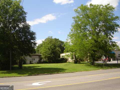 112 Veterans Memorial Parkway, Lanett, AL 36863