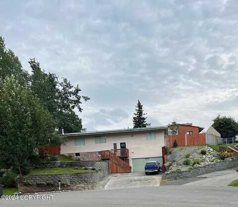 5916 Winding Way, Anchorage, AK 99504