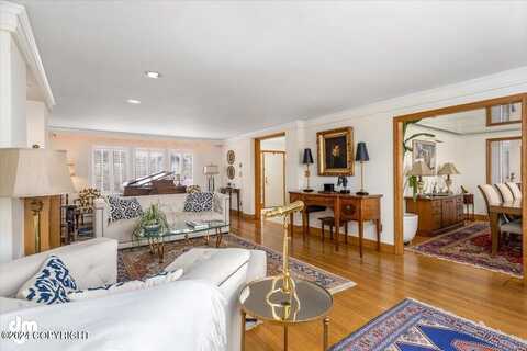 710 W 16th Avenue, Anchorage, AK 99501
