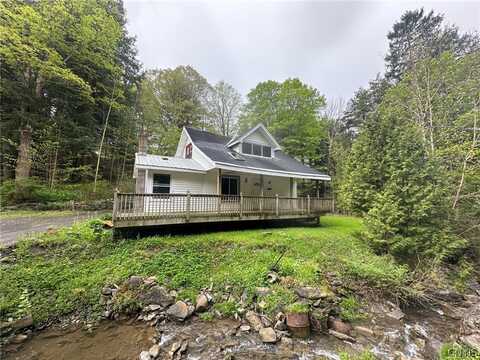 8025 State Highway 51, Palenville, NY 13491