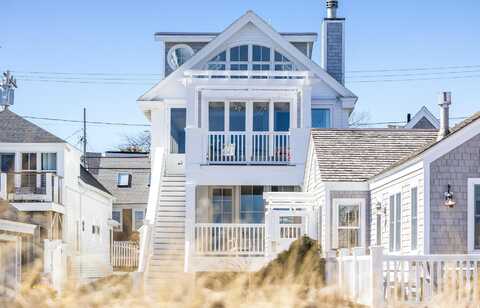 139 Commercial Street, Provincetown, MA 02657