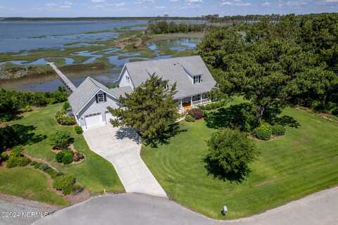 166 Heron Point Road, Beaufort, NC 28516