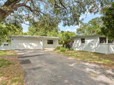 9315 SW 72nd Ave, Pinecrest, FL 33156