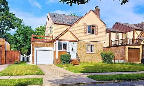 undefined, Oakland Gardens, NY 11364