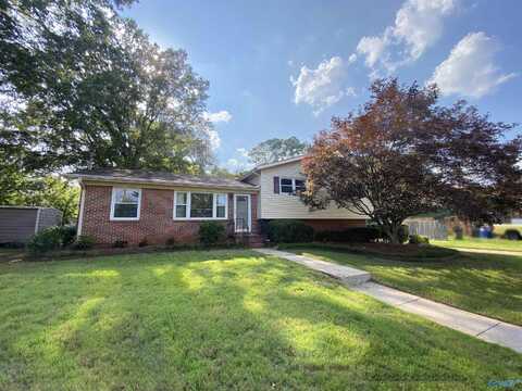 403 Town And Country Drive, Huntsville, AL 35806