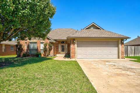 4224 Notting Hill Drive, Moore, OK 73160