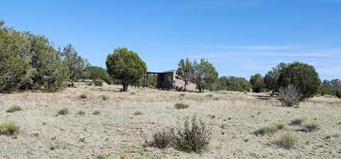 690 Westwood Ranch, Ash Fork, AZ 86320