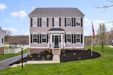 1030 Greenfield Dr, Canonsburg, PA 15317