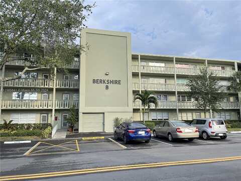 Berkshire B, DEERFIELD BEACH, FL 33442