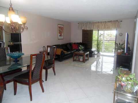 Tahiti, LAKE WORTH, FL 33467