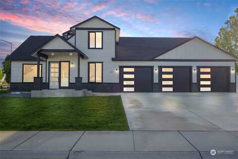 Bluff West, MOSES LAKE, WA 98837