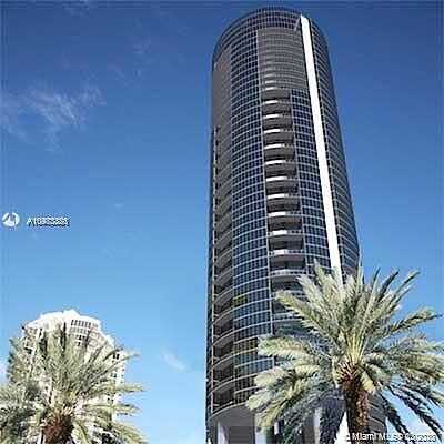 Collins, SUNNY ISLES BEACH, FL 33160