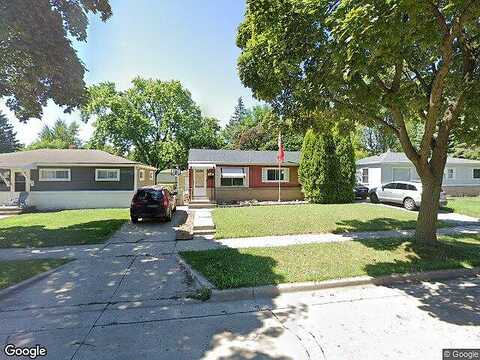 65Th, MILWAUKEE, WI 53218