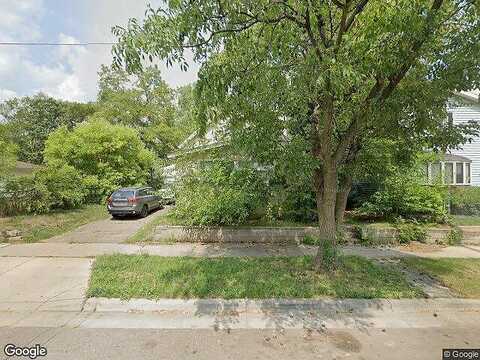 Cottage, SAINT PAUL, MN 55117