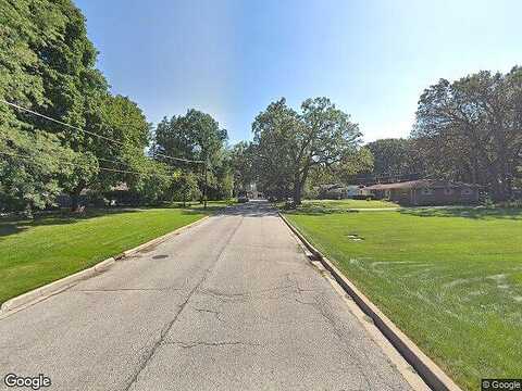 Kellogg Ave, WAUKEGAN, IL 60085