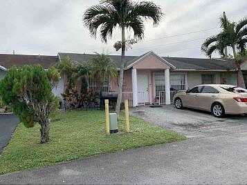 40Th, MIAMI GARDENS, FL 33055