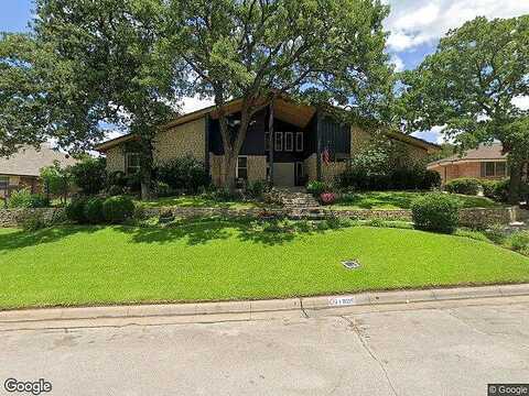 Mid Pines, ARLINGTON, TX 76012