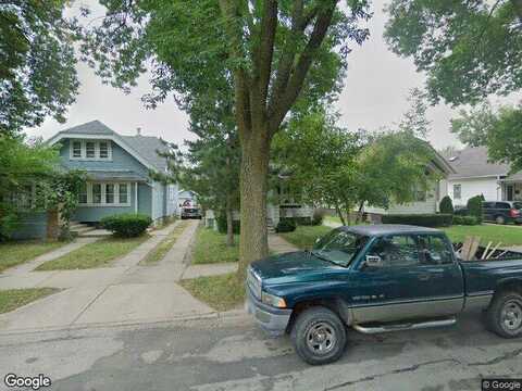 57Th, MILWAUKEE, WI 53210