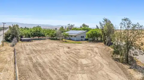 28106 Highway 119, Taft, CA 93268