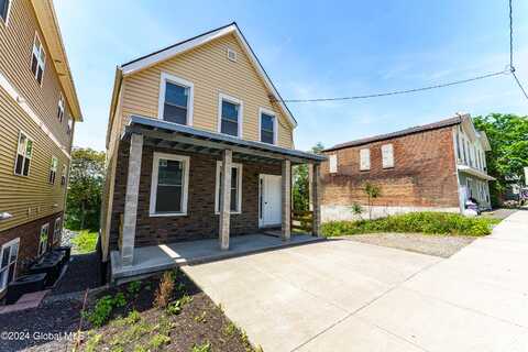 1053 Broadway, Rensselaer, NY 12144