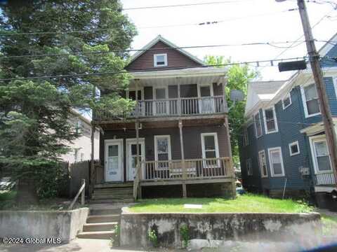 1305 2nd Avenue, Schenectady, NY 12303