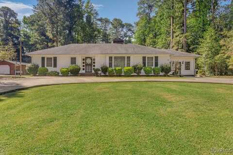 113 E Pinecrest Road, Wakefield, VA 23888