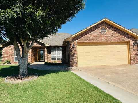 1109 Remington Ct, Enid, OK 73703