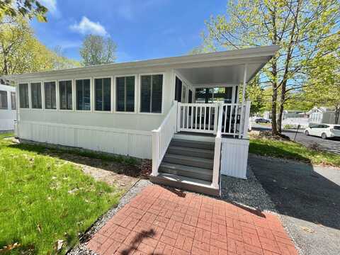 1 Seacoast Lane, Old Orchard Beach, ME 04064