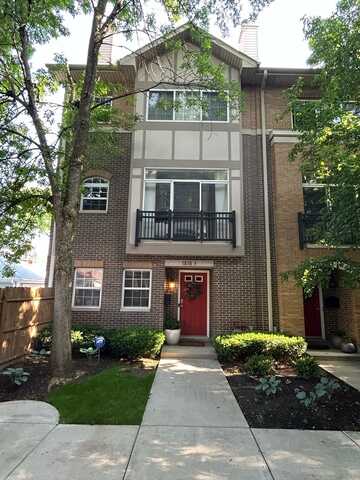 1816 N Rockwell Street, Chicago, IL 60647
