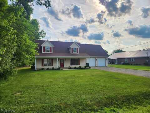 638 Oriole Drive, Roaming Shores, OH 44084