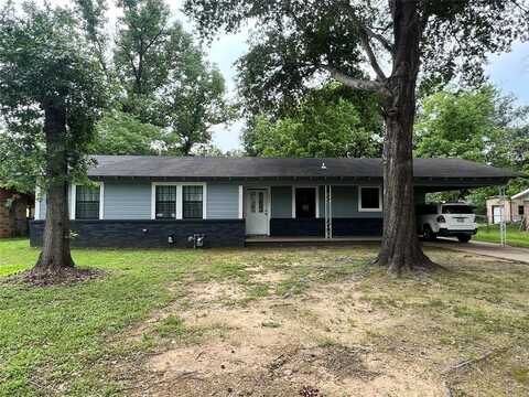 210 Lynn Street, Trinidad, TX 75163