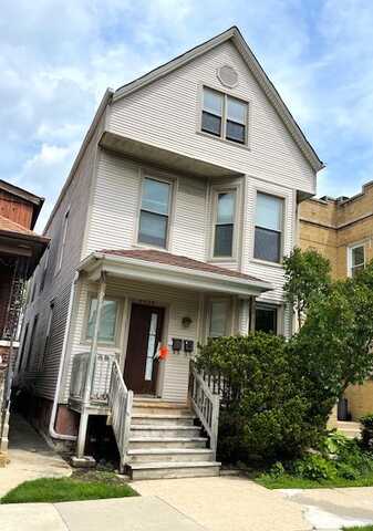 2438 W. Berteau Avenue, Chicago, IL 60618