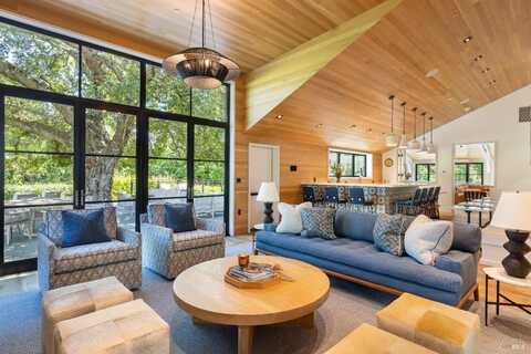1129 Dealy Lane, Napa, CA 94559