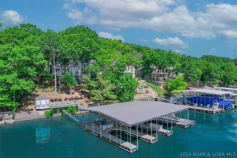 884 Palisades Drive, Lake Ozark, MO 65049