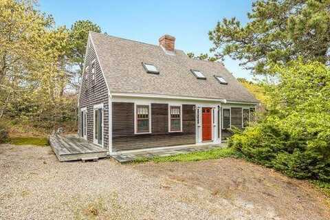 135 Holly Drive, South Chatham, MA 02659