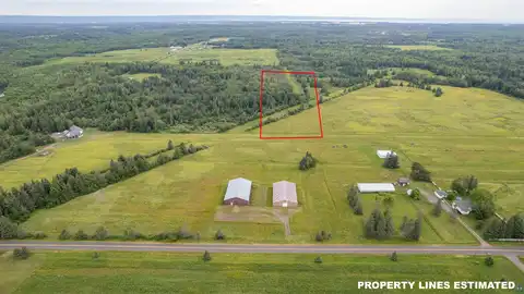 4267 E Valley Brook Rd, Superior, WI 54880