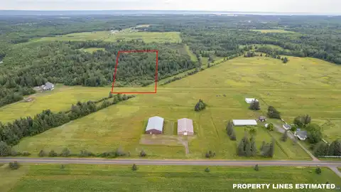 4255 E Valley Brook Rd, Superior, WI 54880